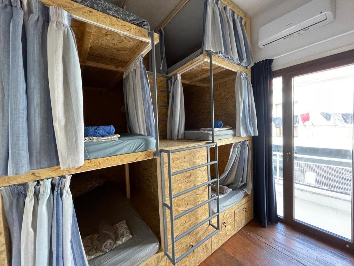 Bee Hostel 파포스 외부 사진