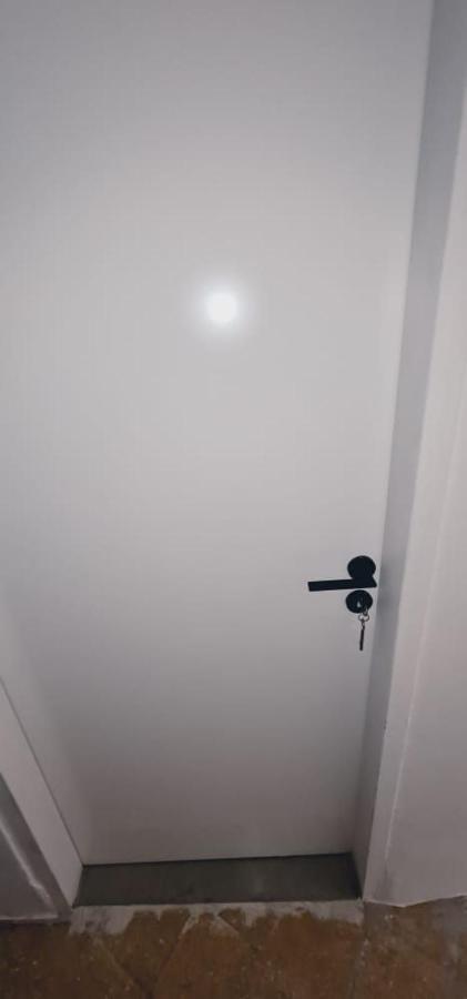 Bee Hostel 파포스 외부 사진