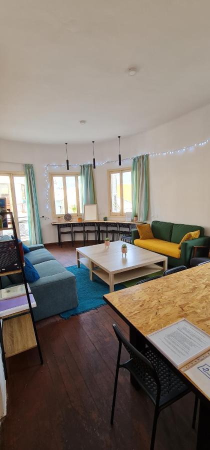 Bee Hostel 파포스 외부 사진