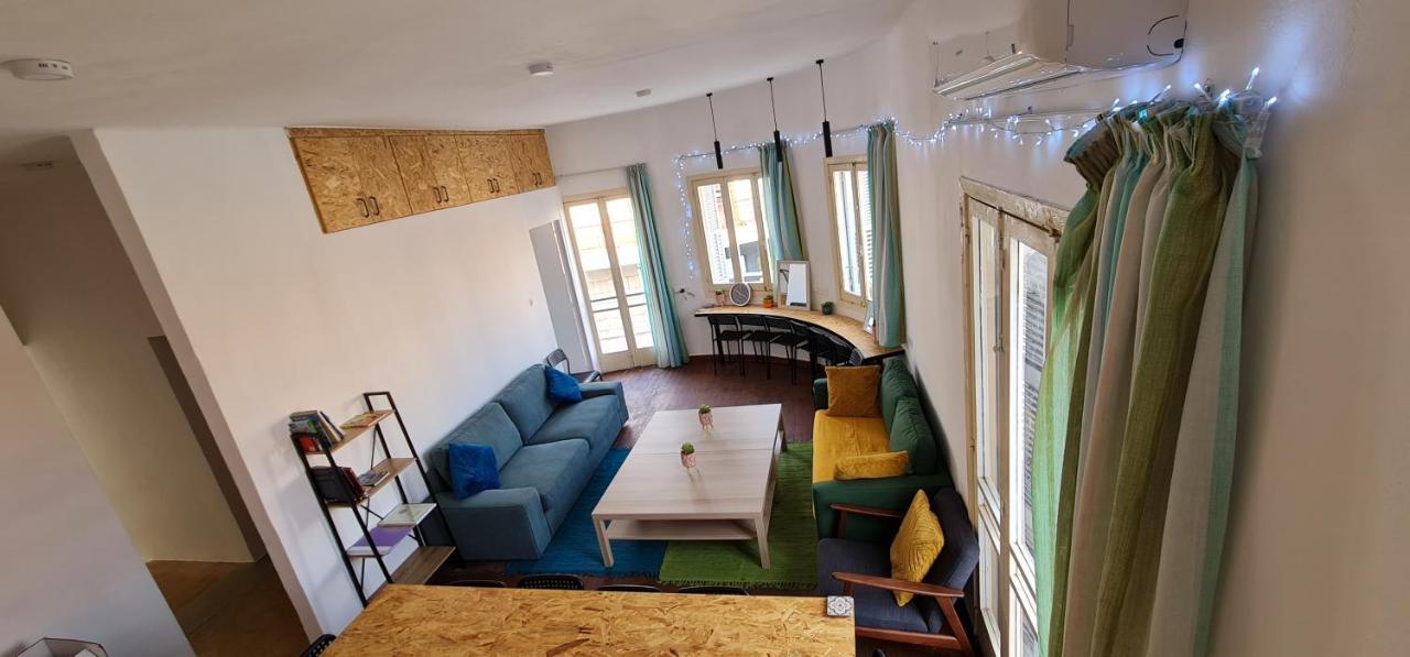 Bee Hostel 파포스 외부 사진
