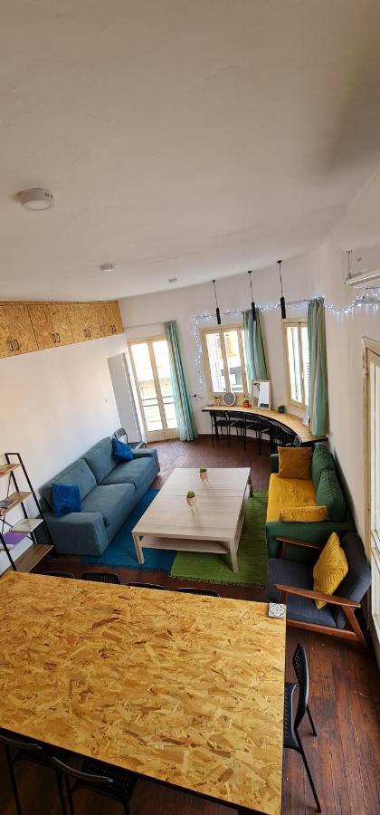 Bee Hostel 파포스 외부 사진